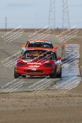 media/Jan-14-2024-CalClub SCCA (Sun) [[2b2dc9dce5]]/Group 7/Outside Grapevine/